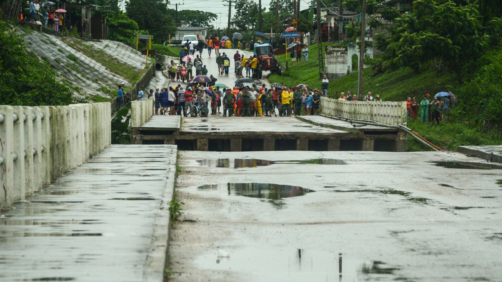 Cuatro muertos y miles de evacuados en Cuba por la tormenta tropical 'Alberto'