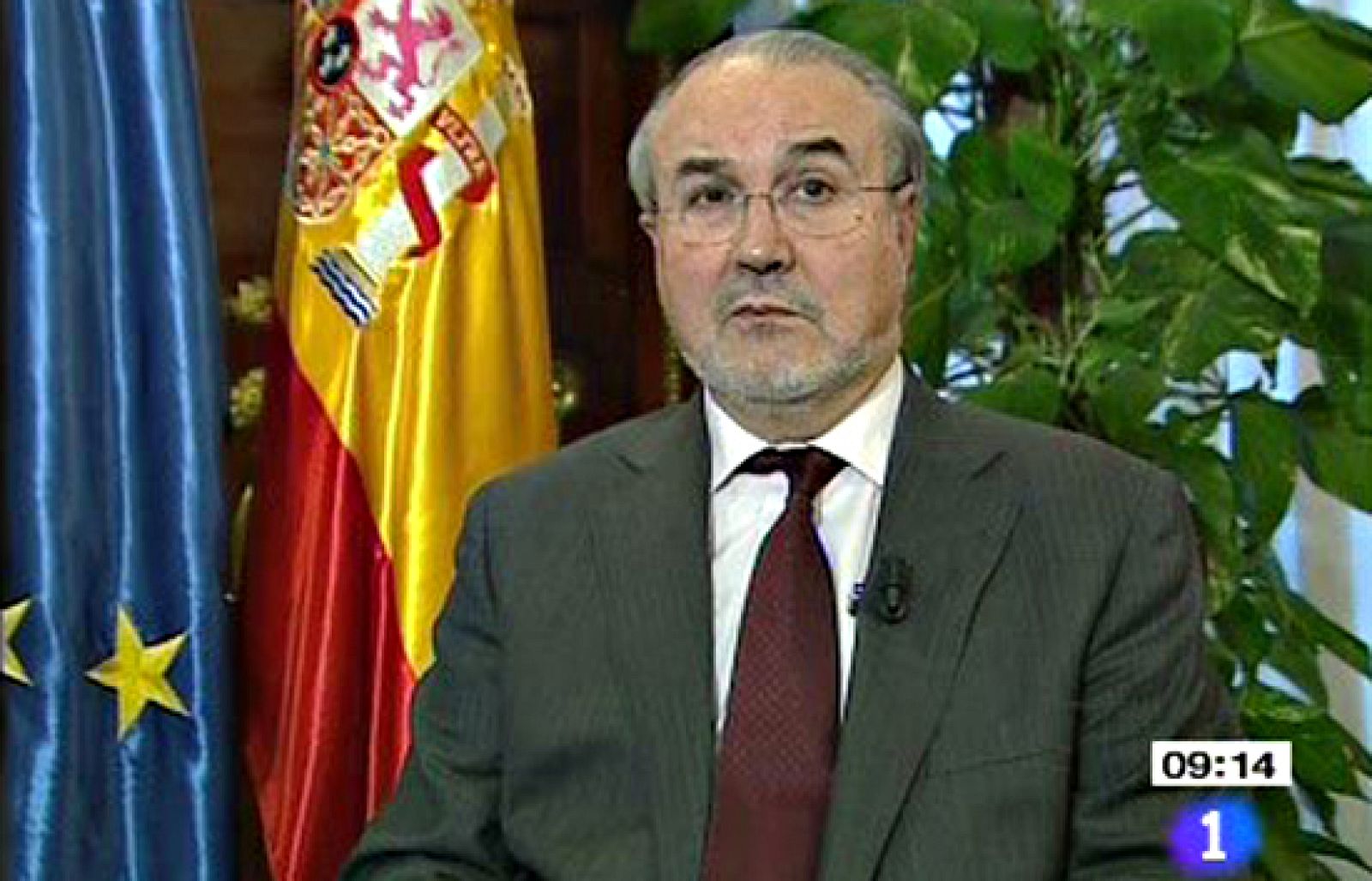 Solbes no descarta más intervenciones | Ver