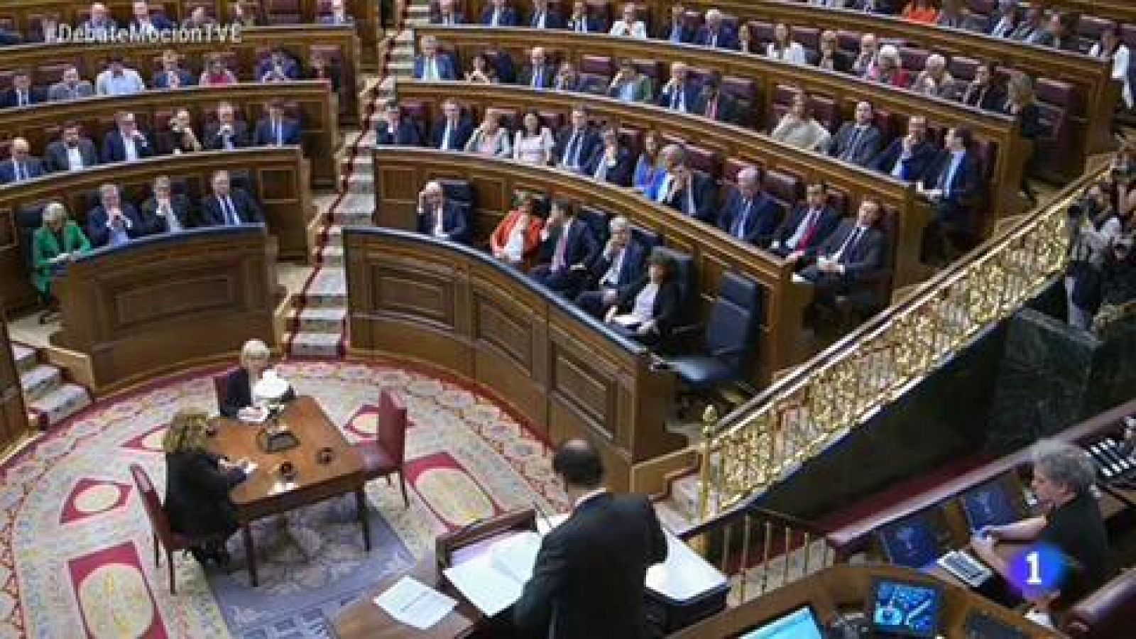 Moción de censura: primera intervención de Rajoy para responder a Ábalos