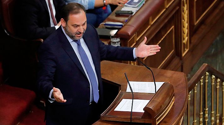 Telediario 1 - Ábalos y Rajoy se reprochan mutuamente la corrupción en sus partidos