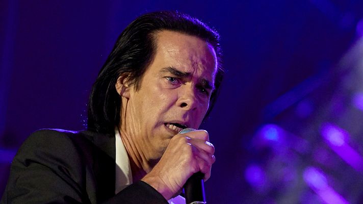 Telediario 1 - El Nick Cave más oscuro y el mundo psicotrópico de Björk, reyes del Primavera