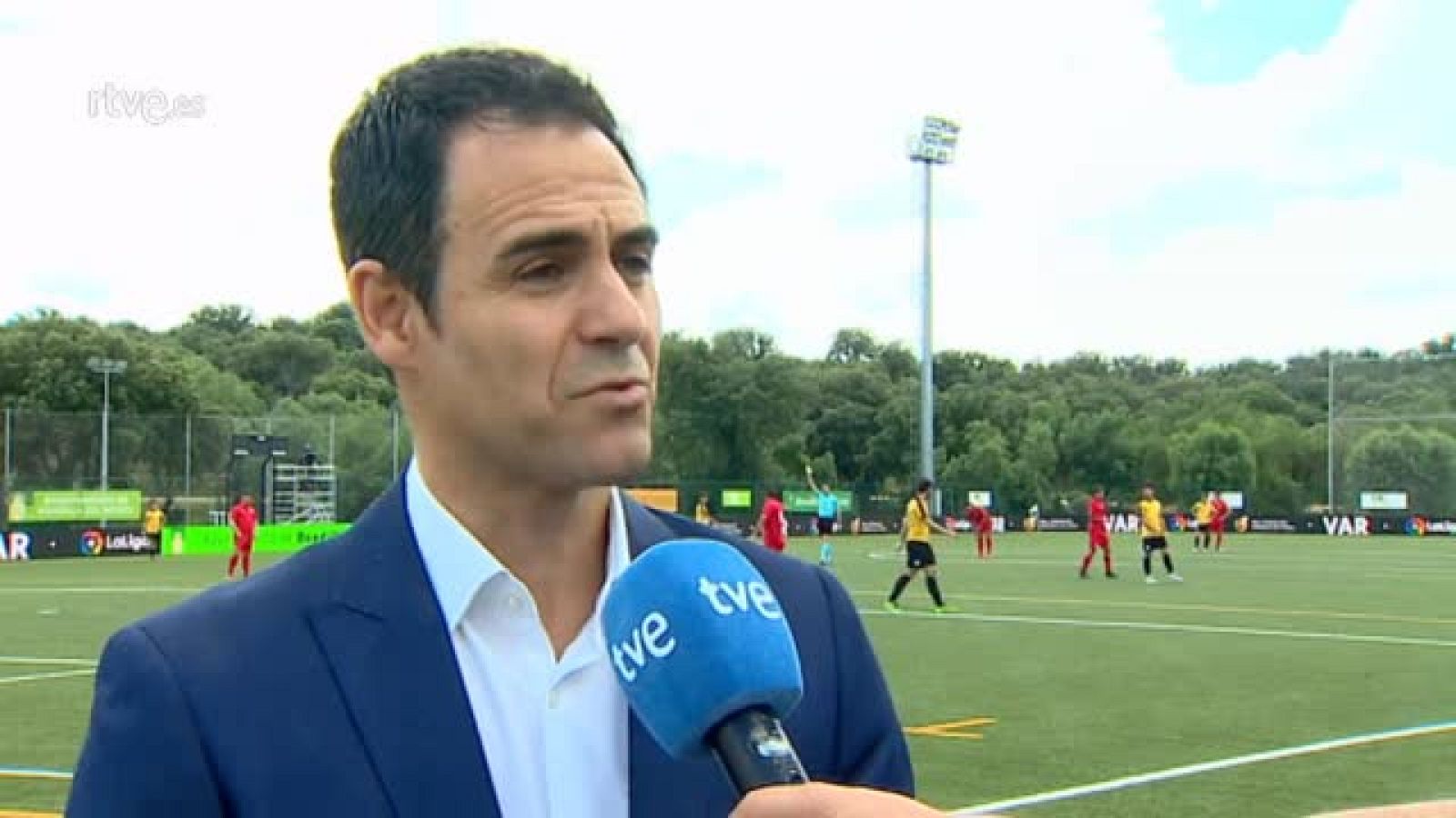 Velasco Carballo: "El VAR no va a acabar con la polémica" | Ver