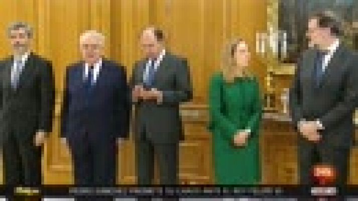 Informativo 24h - Pedro Sánchez, primer presidente que promete su cargo sin crucifijo ni Biblia