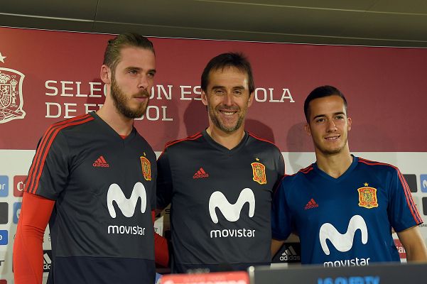 Telediario 1 - Lopetegui: "Lo que nos tengamos que ganar en Rusia no va a ser por el pasado"