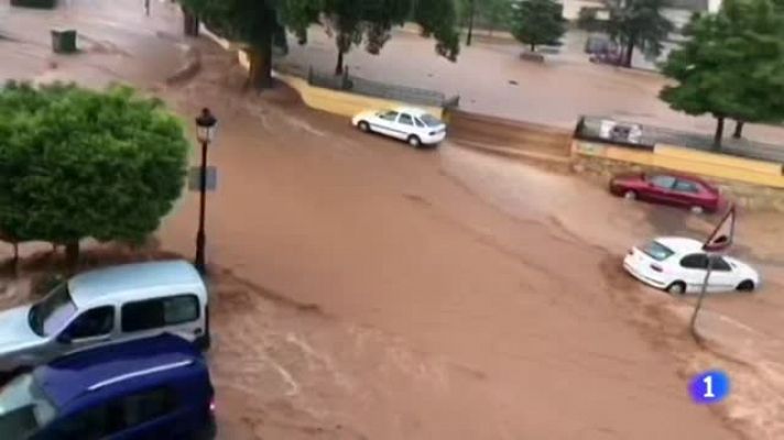Telediario 1 - Una tormenta descarga 100 litros por metro cuadrado en cuatro horas en Socovos, en Albacete