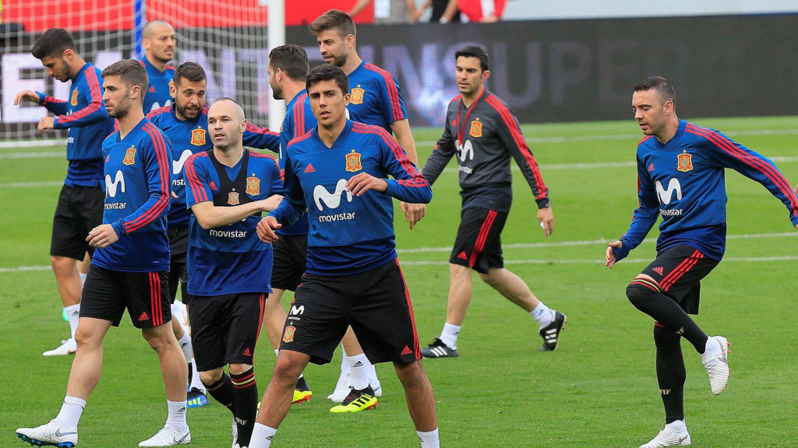 España afronta ante una competitiva Suiza su primera prueba antes del Mundial | Ver