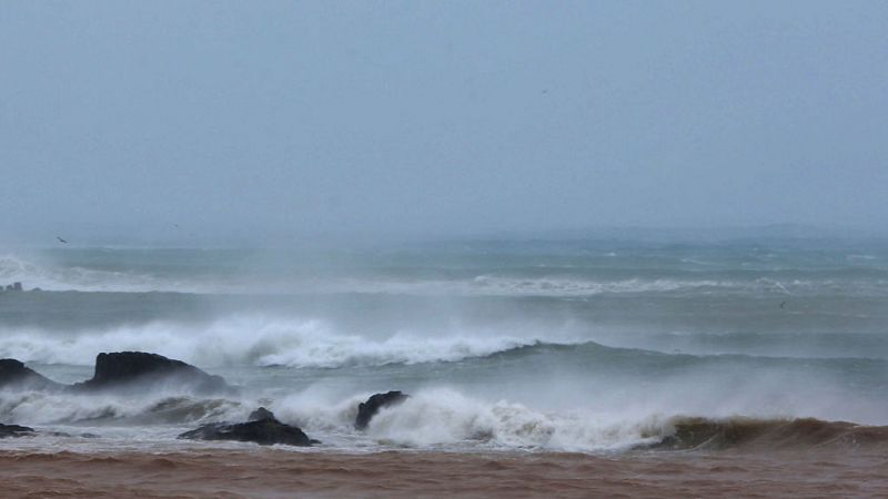 Chubascos fuertes en Galicia y Asturias