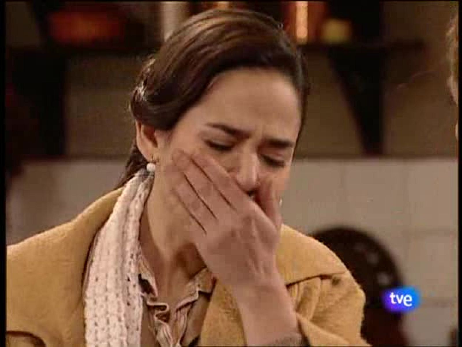 Amar en tiempos revueltos - T4 - Episodio 143 - Ver ahora