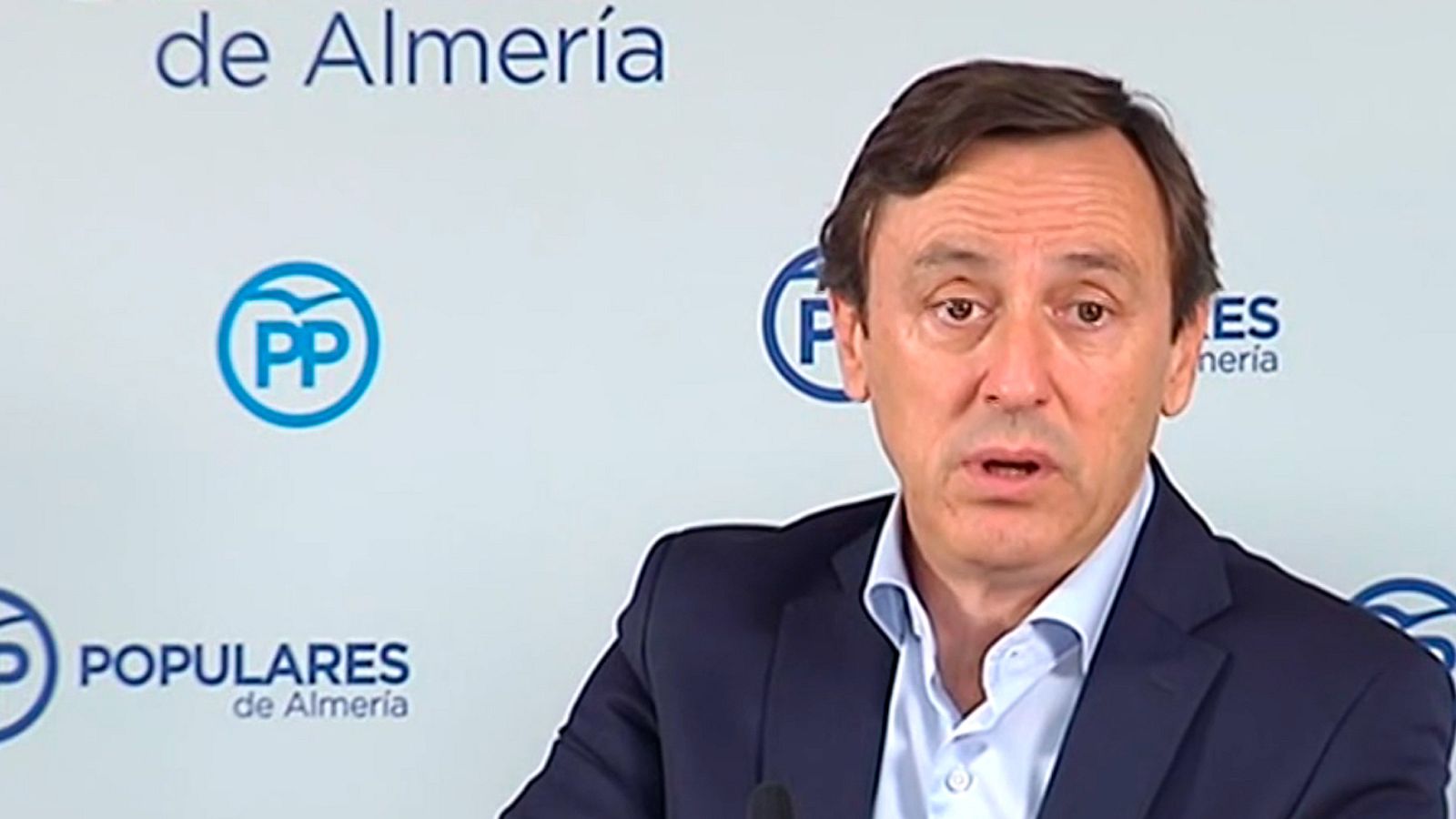 El PP cree que el Gobierno de Sánchez "recupera viejas glorias" y Podemos lo ve "desde la exigencia" 