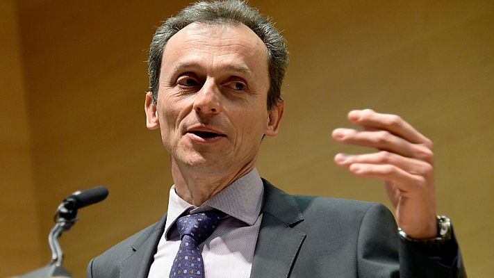 Telediario 1 - Pedro Duque se compromete a trabajar para que España se coloque "en el pelotón de cabeza" de la Innovación