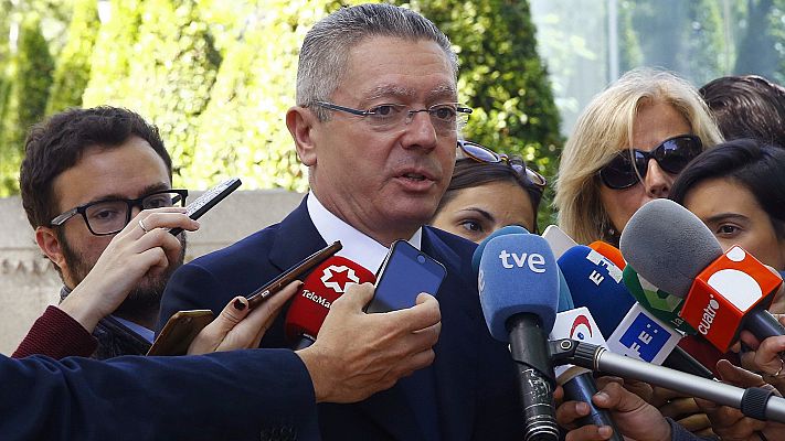 Telediario 1 - Gallardón niega el cobro de comisiones y defiende la compra de Inassa por el Canal