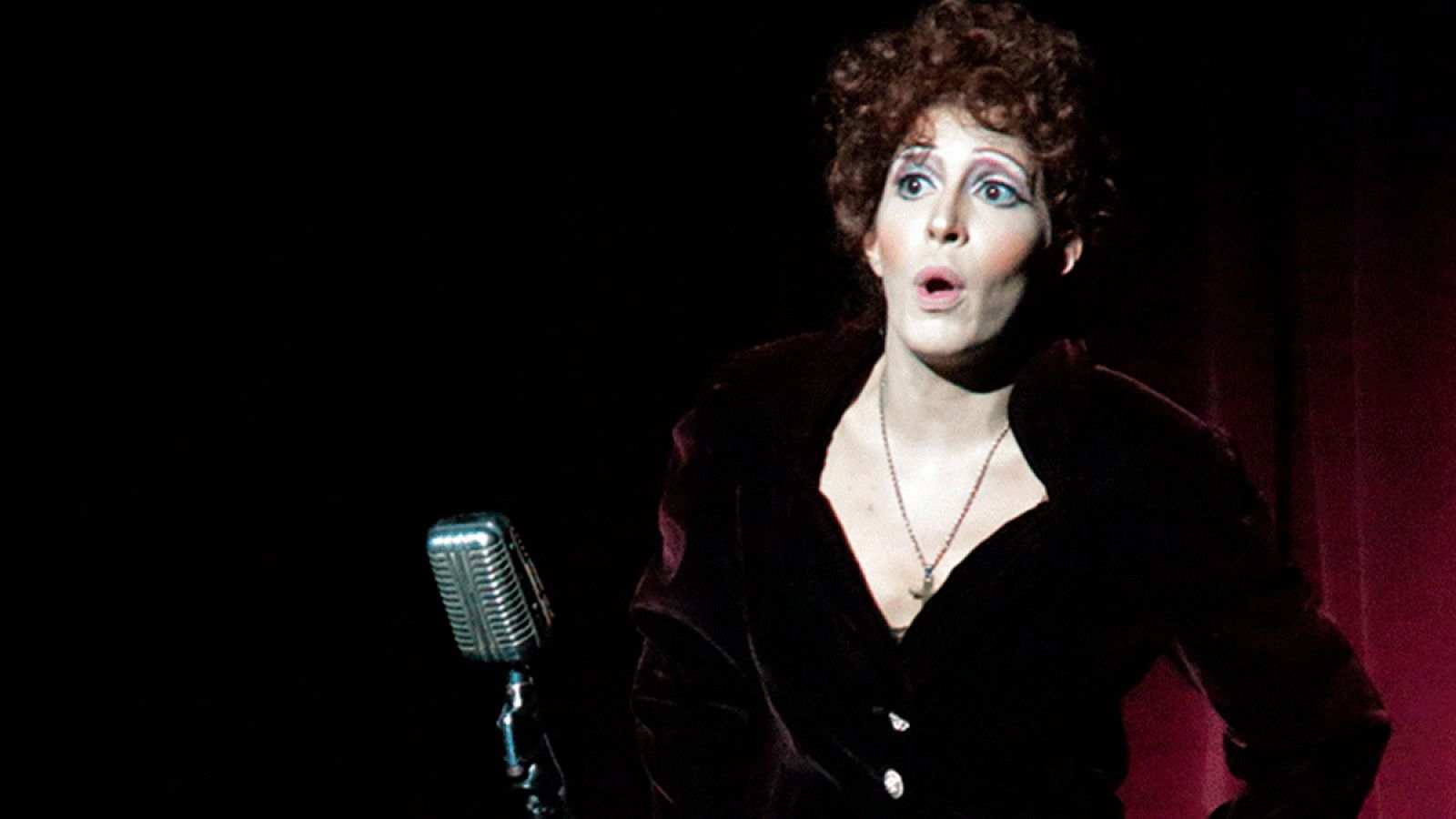 Telediario 1: 'Piaf, voz y delirio', el musical de la cantante inmortal | RTVE Play