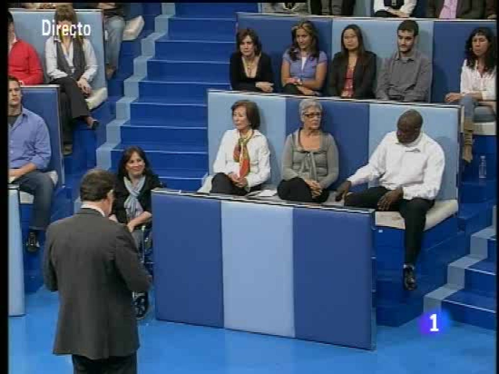 Tengo una pregunta para usted - Los emigrantes son personas, son rostros y son personas con ilusiones' - Tengo una pregunta para usted | Ver