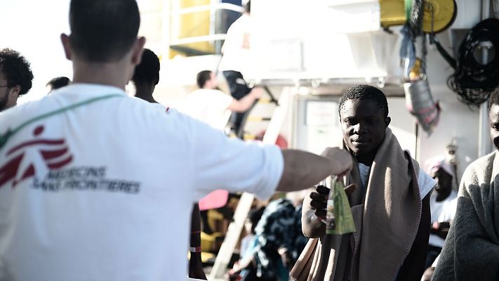 Informativo 24h - Italia continúa impidiendo el desembarco de los 629 migrantes del 'Aquarius'
