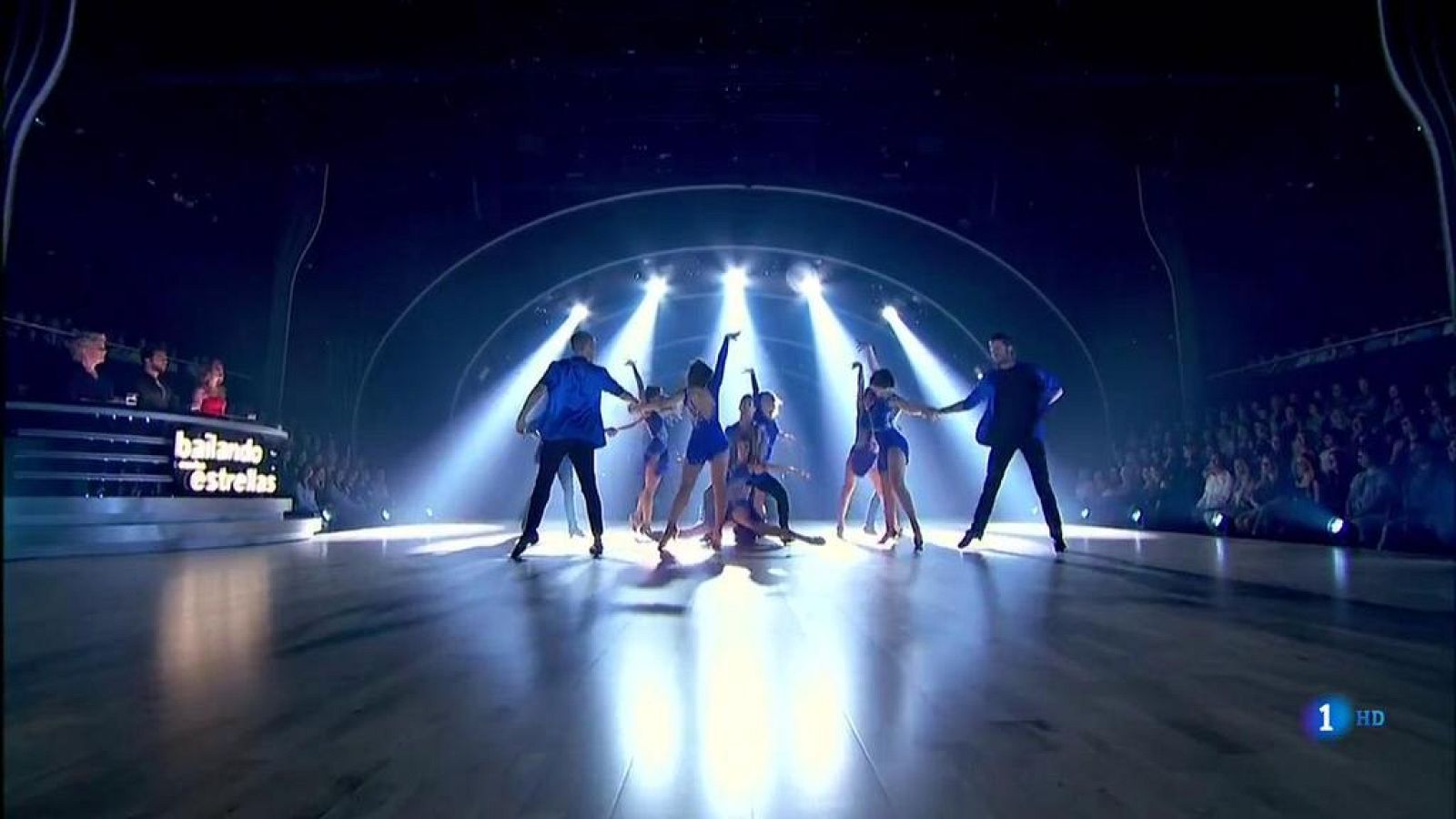 Bailando con las estrellas - Los bailarines coreografían "When love takes over"