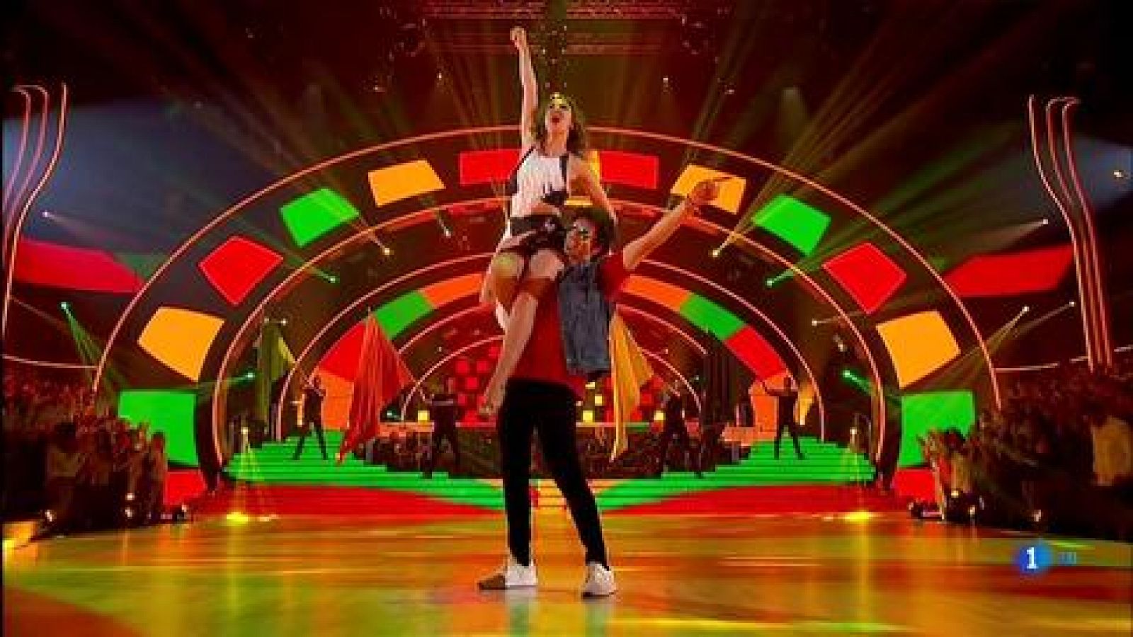 Bailando con las estrellas - Pablo Ibáñez y Sara bailan "La Gozadera"