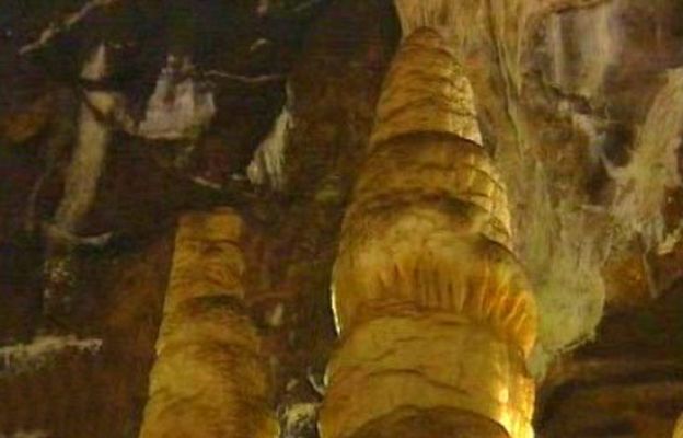 España Directo - La Gruta las Maravillas en Aracena