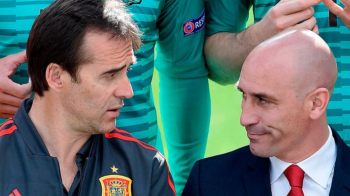 Telediario 1 - Rubiales destituye a Lopetegui: "Nos hemos visto obligados a tomar esta decisión"