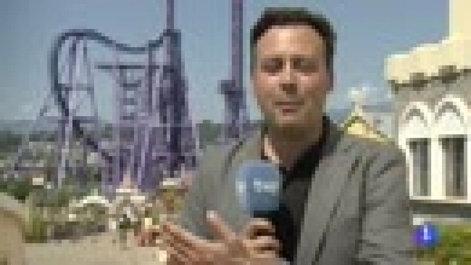 Telediario 1: Los primeros aficionados españoles llegan a Sochi | RTVE Play