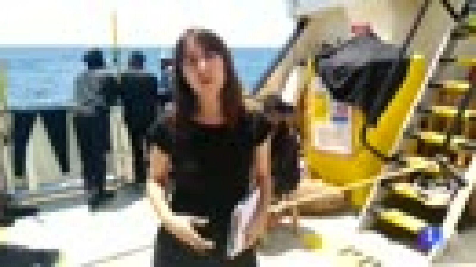 La tripulación del Aquarius ameniza el viaje a los migrantes