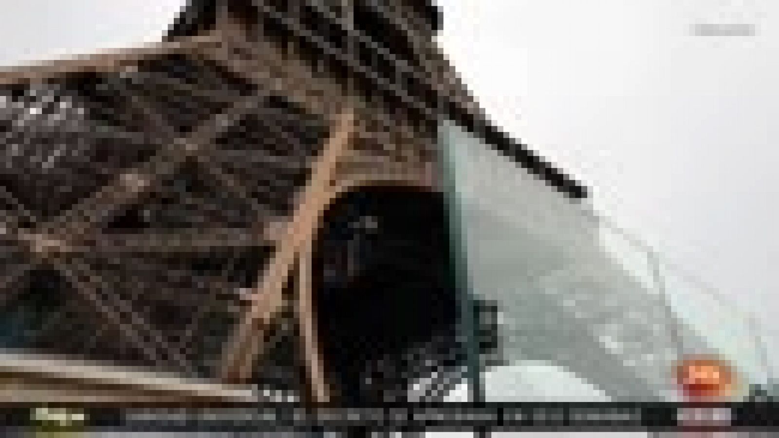 Informativo 24h: La Torre Eiffel se protege con un nuevo perímetro de hierro y vidrio | RTVE Play