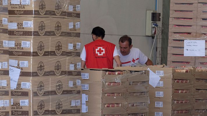 Telediario 1 - Preparado el dispositivo en el puerto de Valencia para la recepción de los 629 migrantes