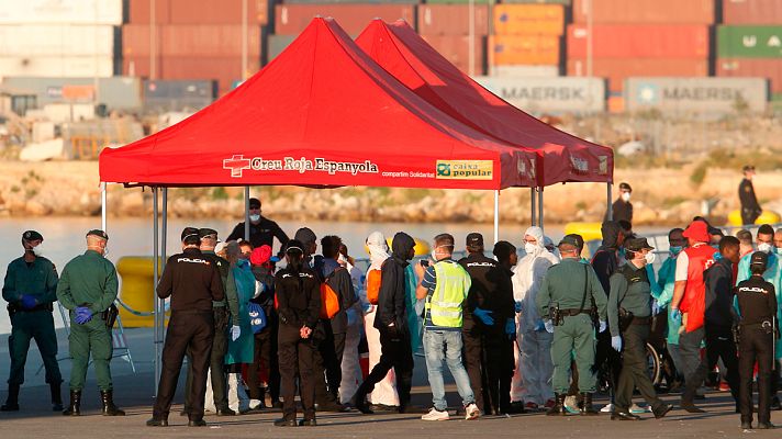 Informativo 24h - Llegada del barco Dattilo al puerto de Valencia