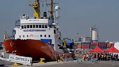 Avance informativo - Entrada del Aquarius al puerto de Valencia