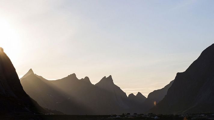 El tiempo - Suben los termómetros, con 38 grados en valles Guadalquivir y Guadiana
