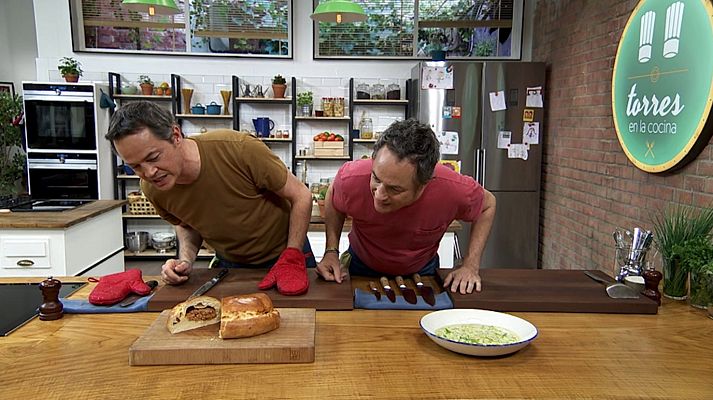 Torres en la cocina - Gazpacho verde y calzone de carne