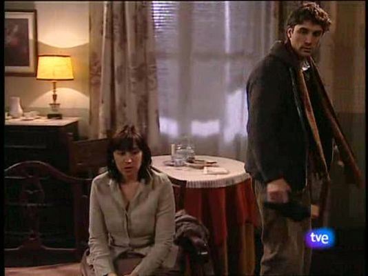 Amar en tiempos revueltos - Episodio 144