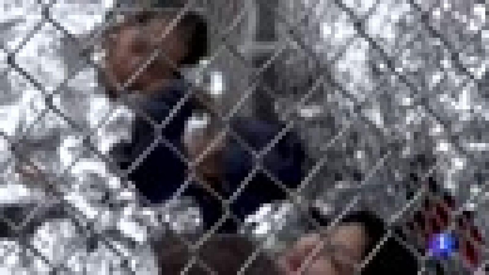 Telediario 1: Una grabación muestra la angustia de los niños separados de sus padres en la frontera de EE.UU.  | RTVE Play