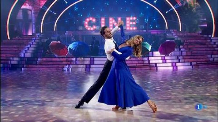 Gemma Mengual y Abel bailan "Singin' in the rain"