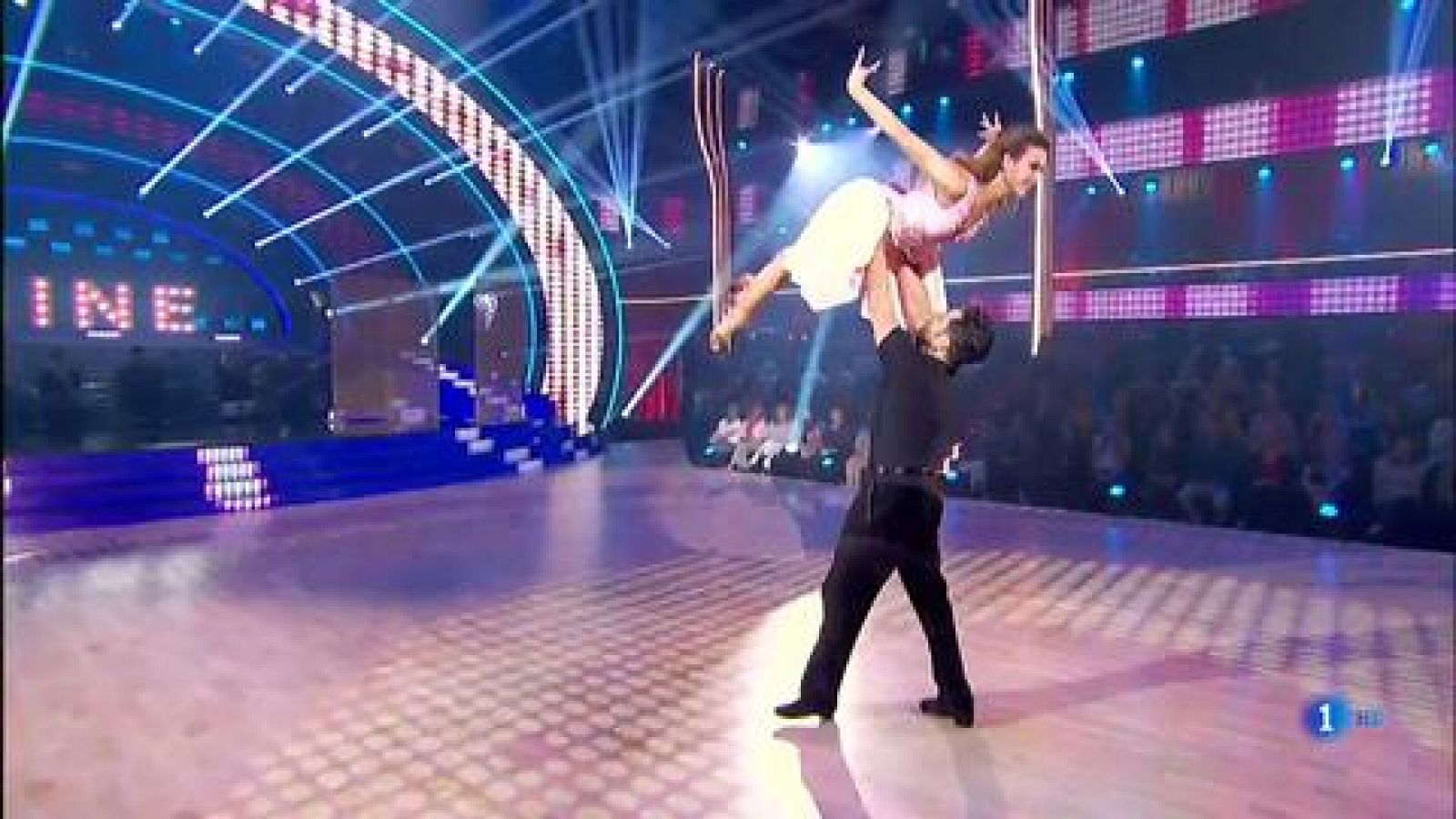 David Bustamante y Yana repiten el salto porté - Bailando con las estrellas