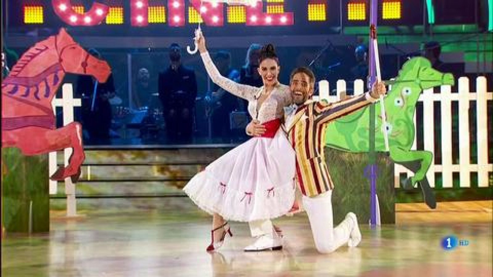 Bailando con las estrellas - Roberto Leal y Rocío Muñoz bailan "Supercalifragilísticoespialidoso"