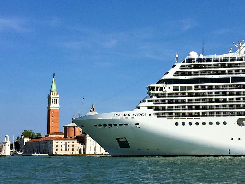 Turistas, ¡Go Home! - avance