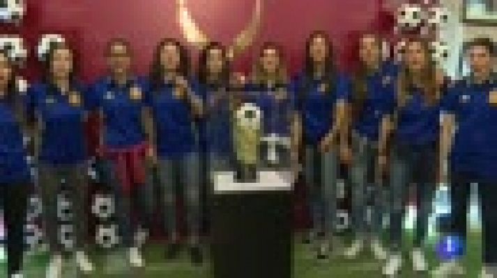 La selección femenina, en Rusia para apoyar a La Roja