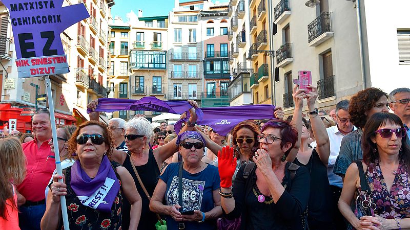 Indignación en las calles por la libertad provisional para los cinco condenados de 'La Manada'