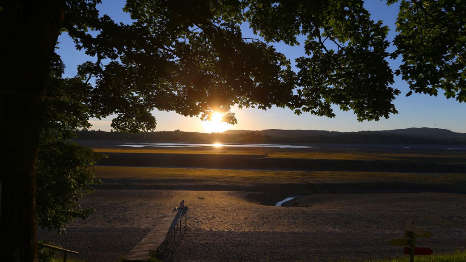 El tiempo: Temperaturas significativamente altas en amplias zonas del interior peninsular | RTVE Play