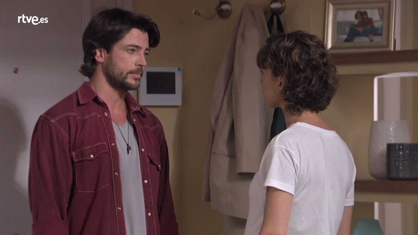 Servir y proteger - Iker: "Mis sentimientos son lo más verdadero que he sentido en mucho tiempo"