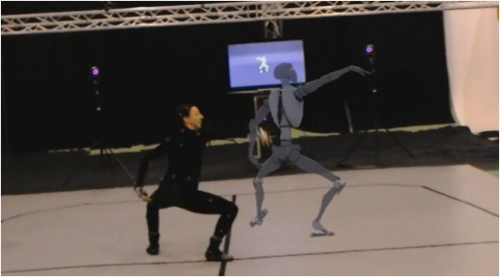 Lab24 -  Transfiere, Robots aéreos y La danza de Stocos - sumario