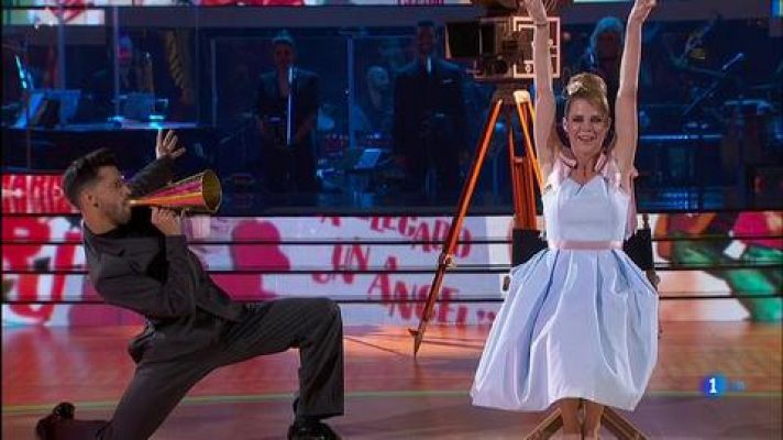 Amelia y Rubén Rodríguez bailan "Estando contigo"