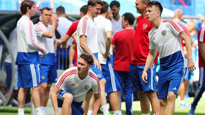 Telediario 1 - Rusia prepara el partido ante España