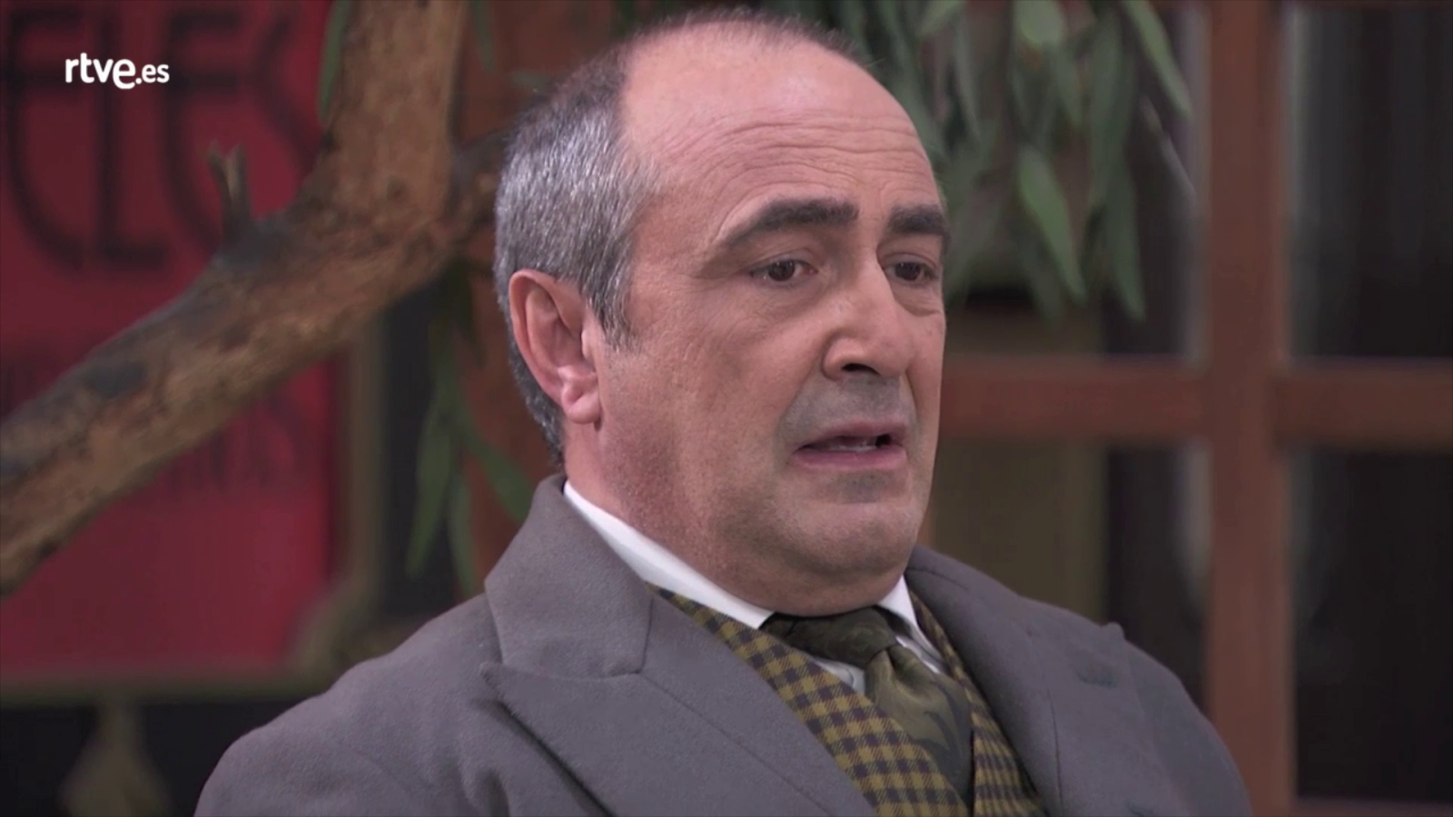 Acacias 38 - Don Ramón alucina con las costumbres de Cabrahigo