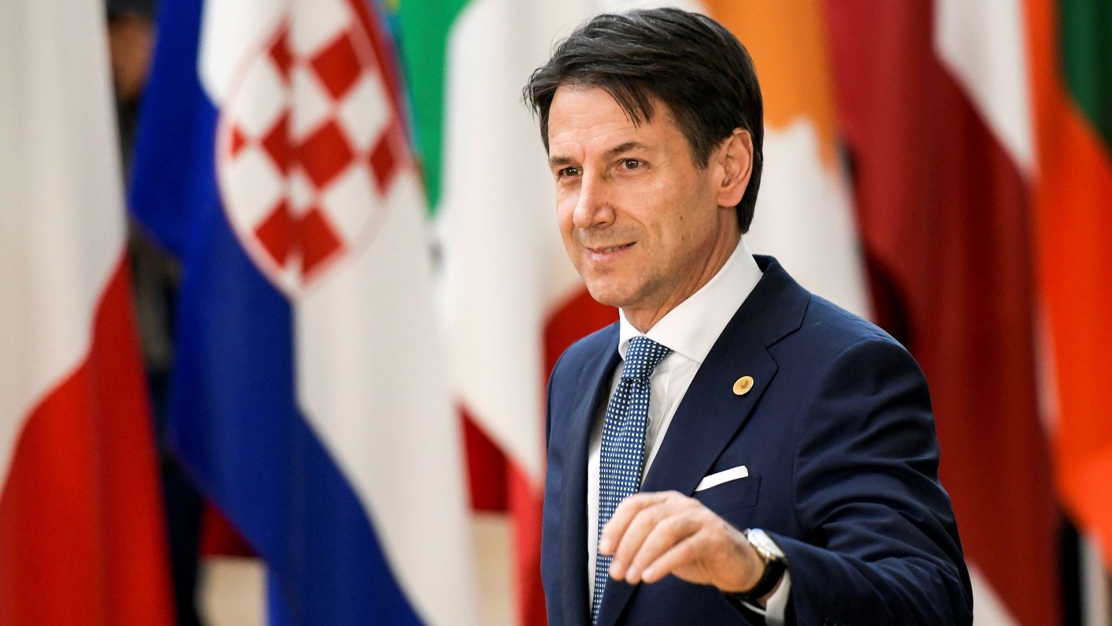 Telediario 1: Italia bloquea las decisiones de la cumbre europea | RTVE Play