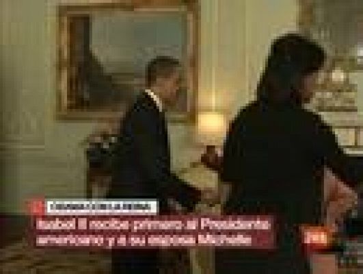 Los Obama con Isabel II