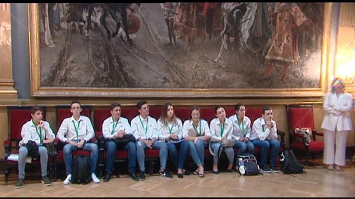 Parlamento - Torneo de debate escolar en el Senado