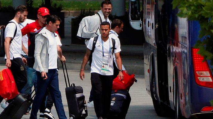 Telediario 1 - España deja Krasnodar y abre el debate del nuevo seleccionador