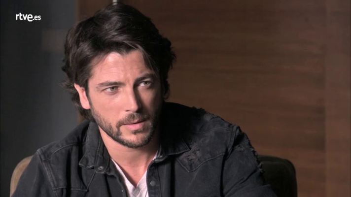 Servir y proteger - Íker intenta recuperar la confianza de Somoza