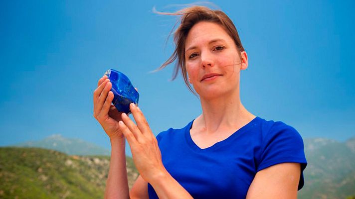 Documenta2 - El color. El espectro de la ciencia: Colores de la Tierra